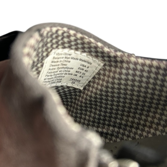 Dexflex Comfort Two Tone Gray Spiked Heel Bootie Sz 8 - Picture 9 of 12